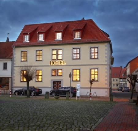 Hotel Am Markt Oebisfelde Εξωτερικό φωτογραφία