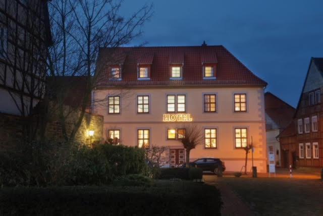 Hotel Am Markt Oebisfelde Εξωτερικό φωτογραφία